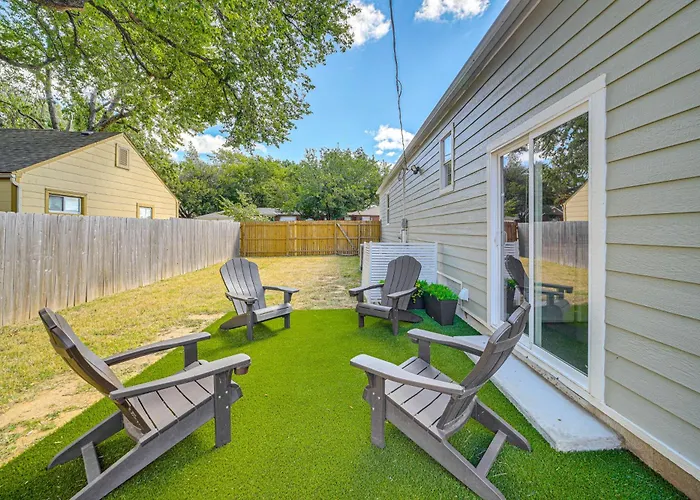 Walk To Expo Square Pavilion: Updated Home! Tulsa